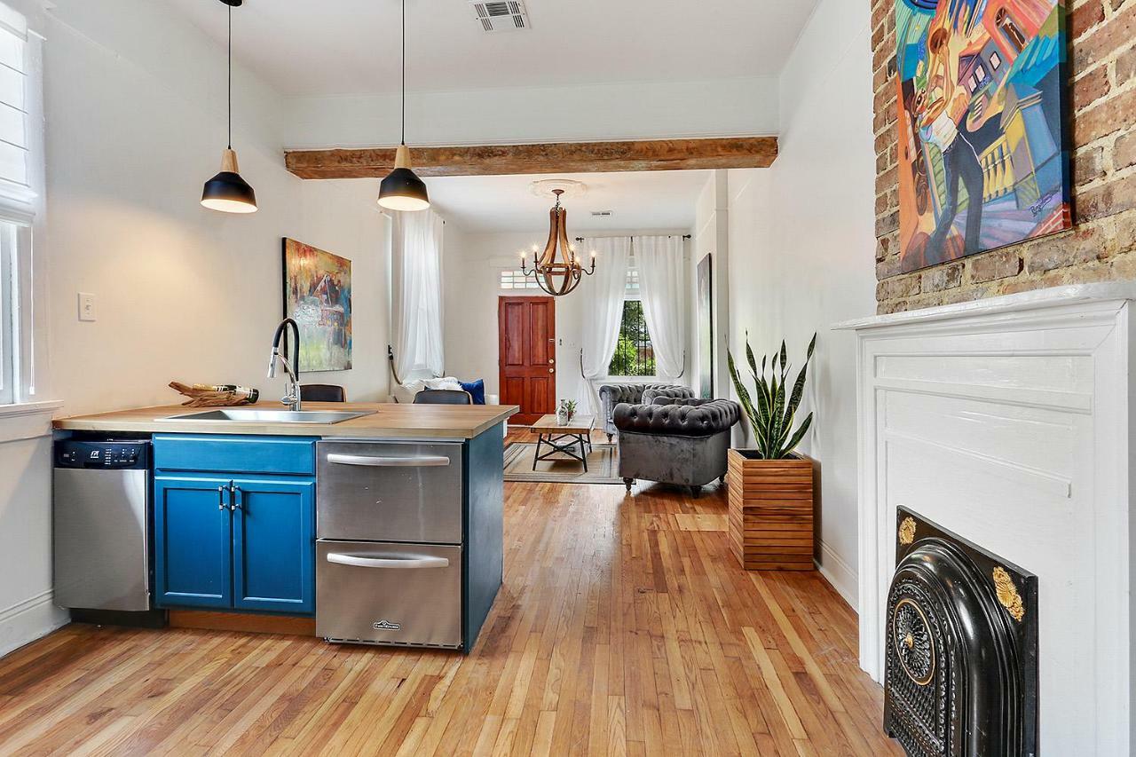 Modern Victorian House With Relaxing Courtyard Villa New Orleans Buitenkant foto